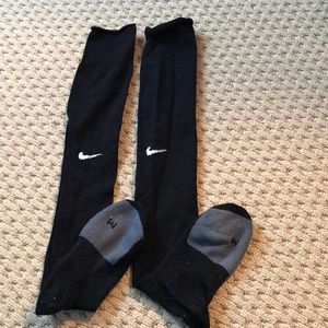 ✨Black nike socks✨